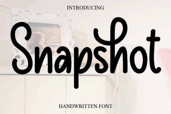 Snapshot: A Sweet and Cursive Handwritten Font for Joyful Design